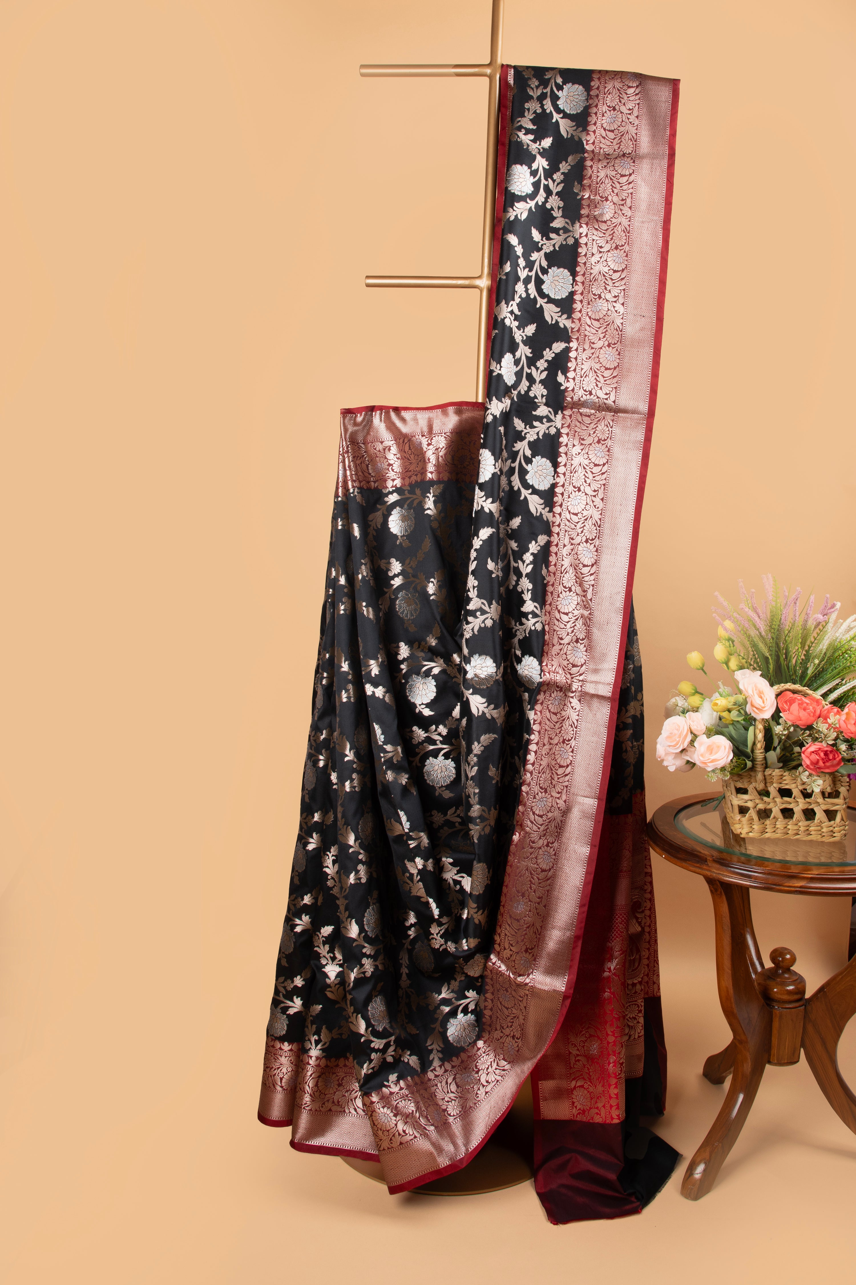 Black benarasi with all over jaal design