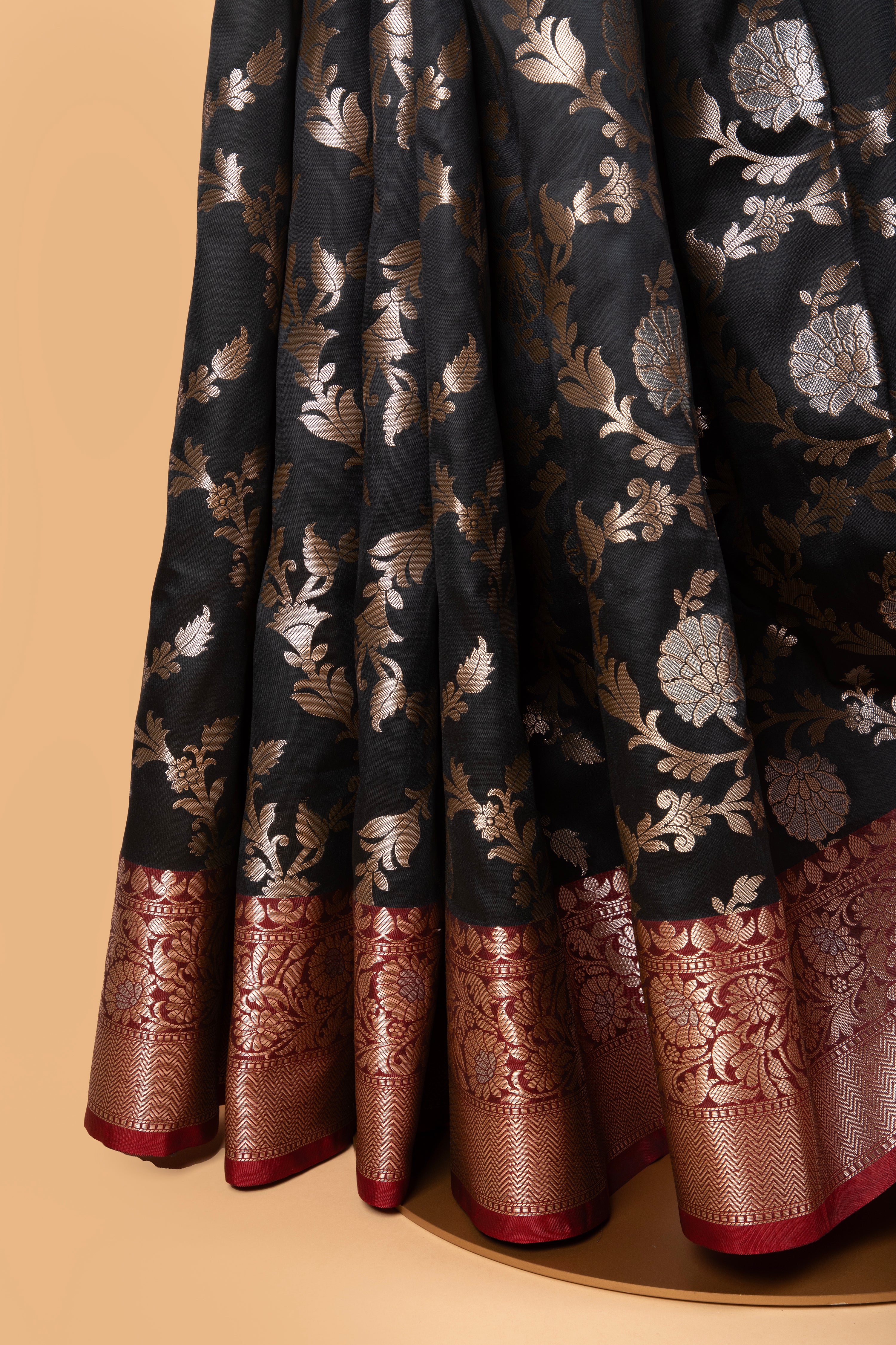 Black benarasi with all over jaal design