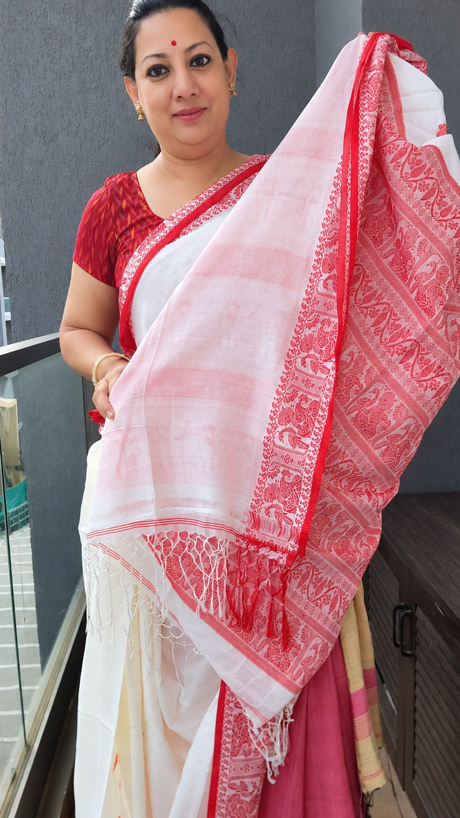 Cotton Baluchari - red and white