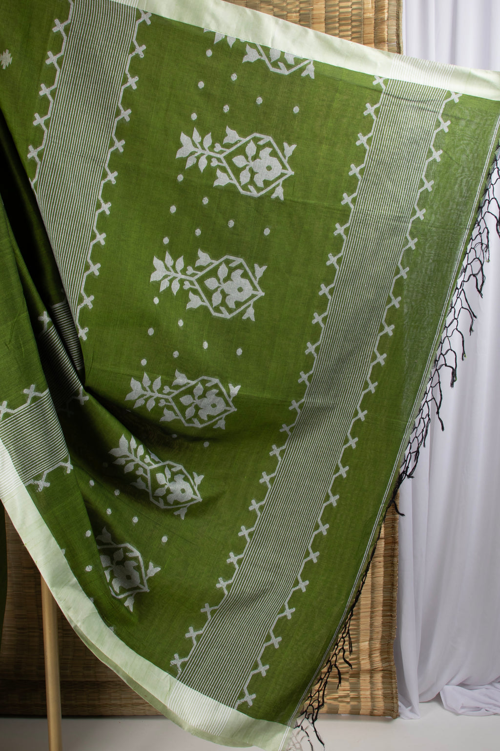 Green cotton saree
