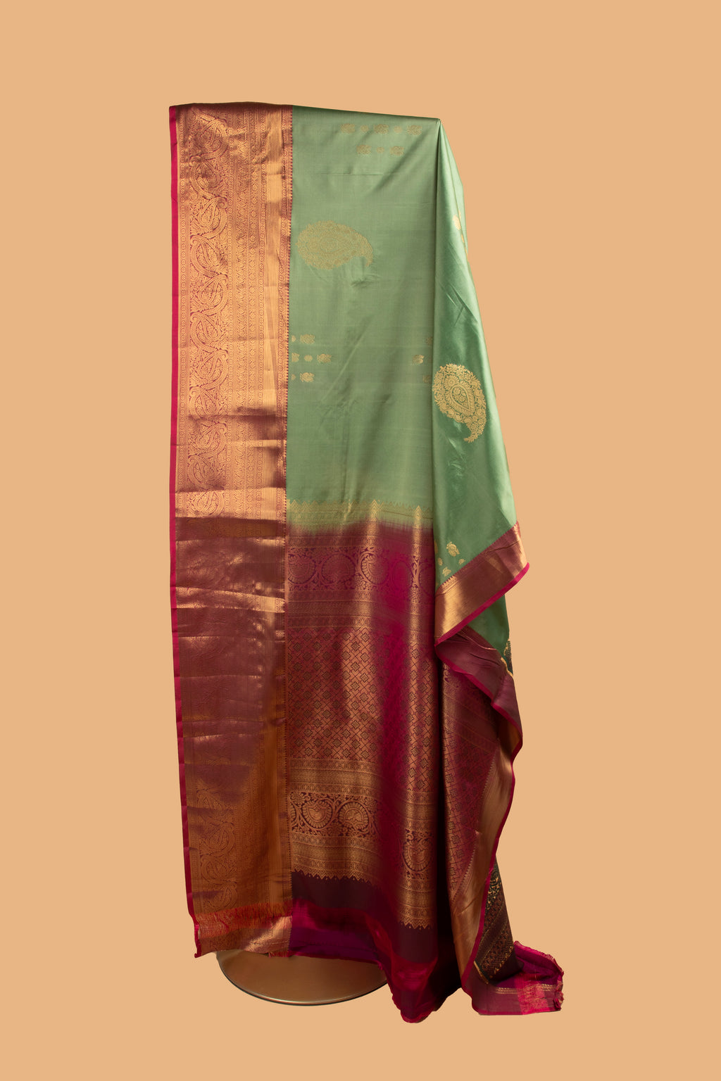 Green and pink gadwal