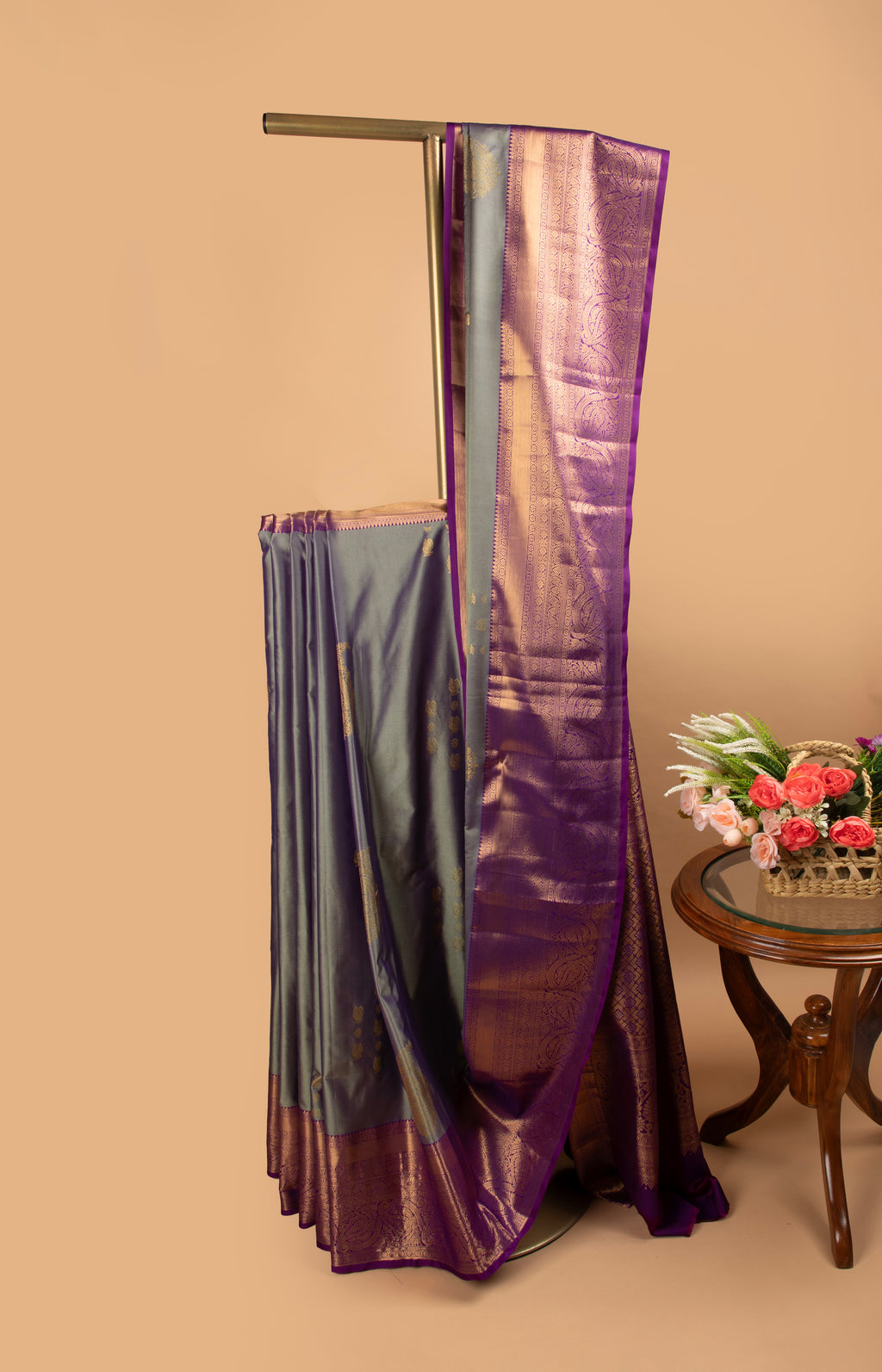 Dual shade lavender gadwal saree
