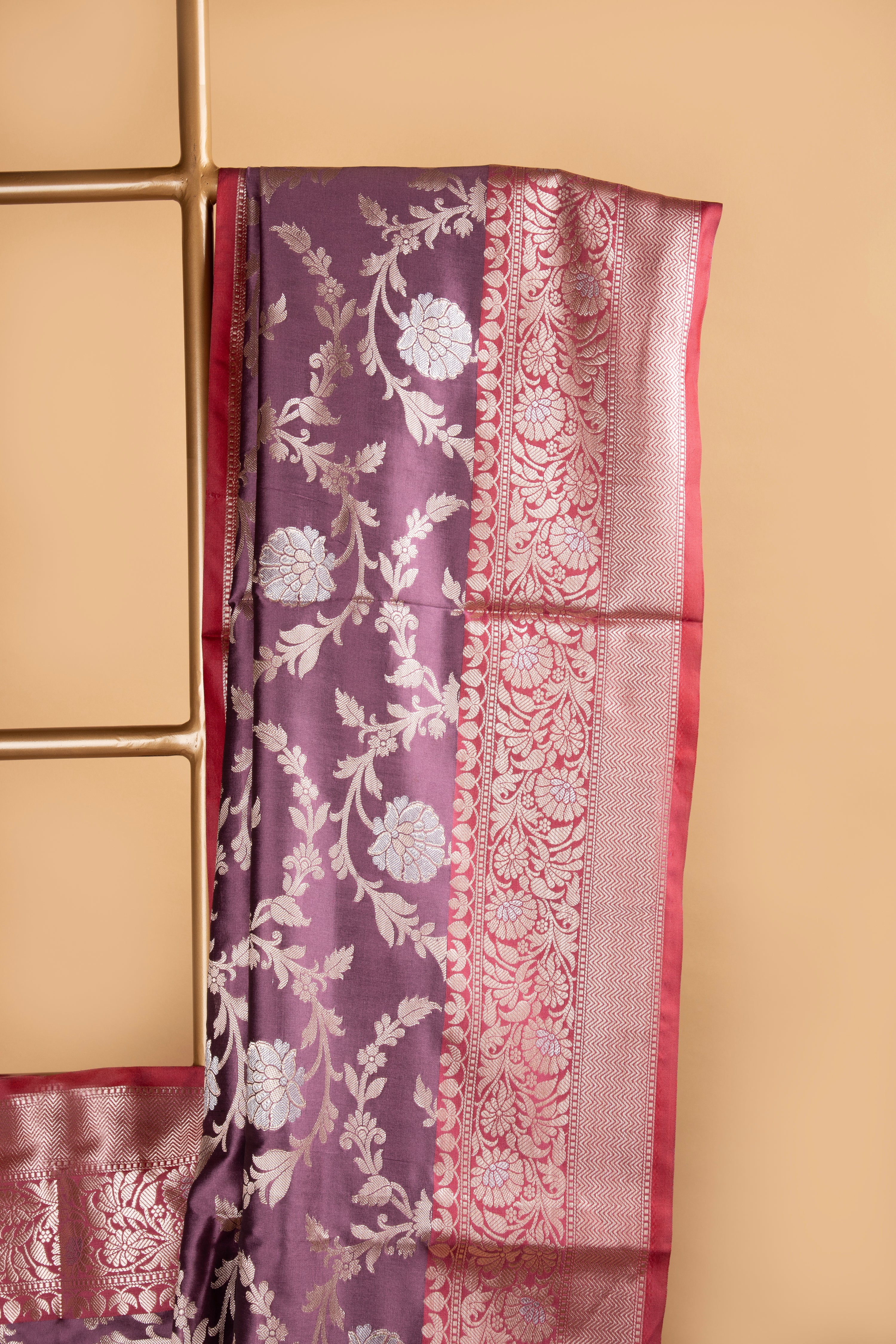 Onion pink floral benarasi