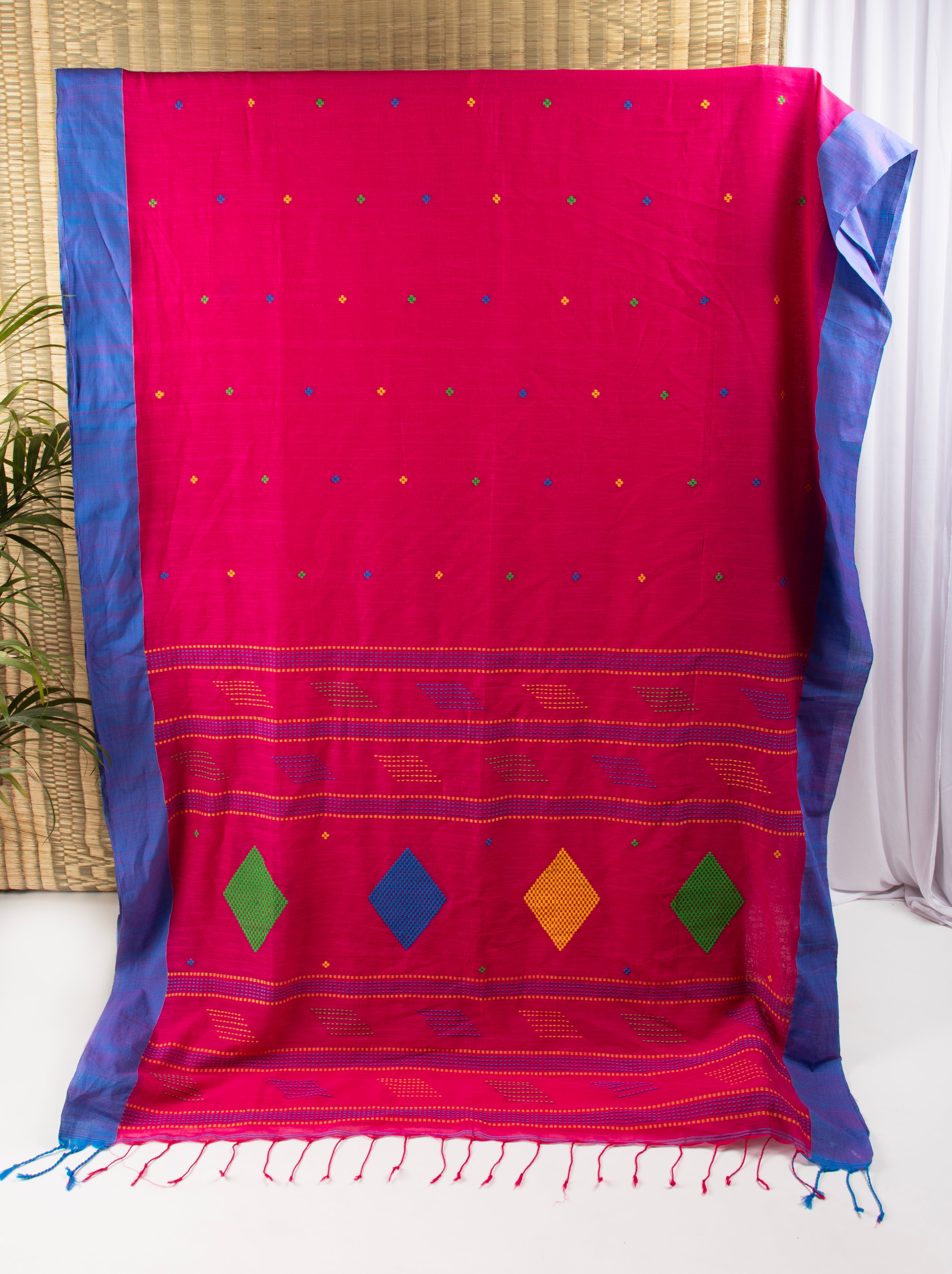 Magenta pink handloom saree with blue border