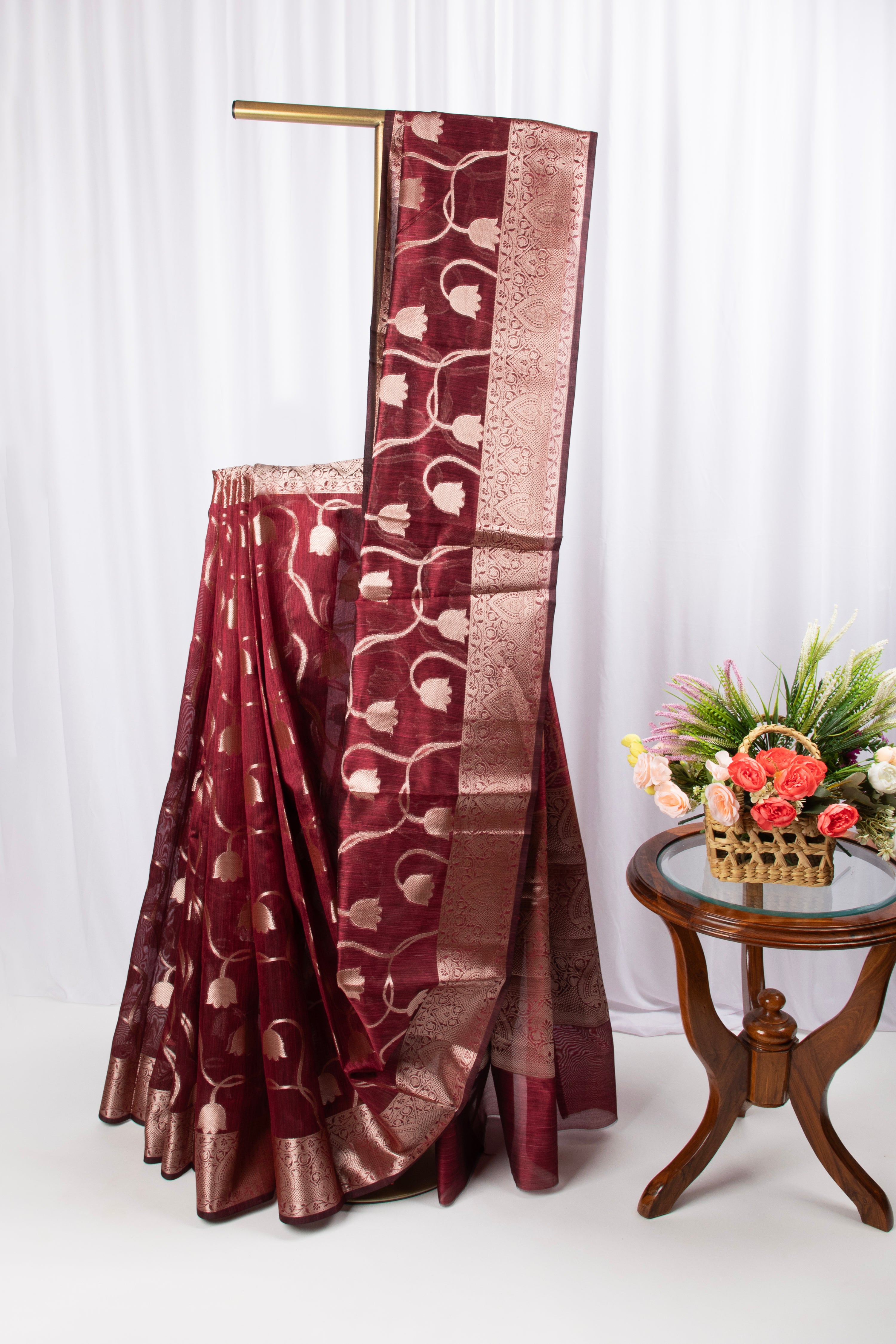 Maroon semi tussar benarasi saree with tulip design