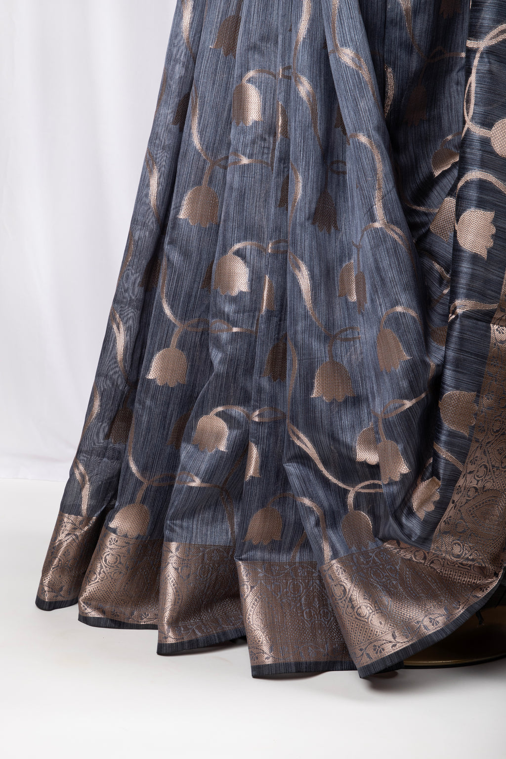 Grey semi tussar benarasi saree with tulip design