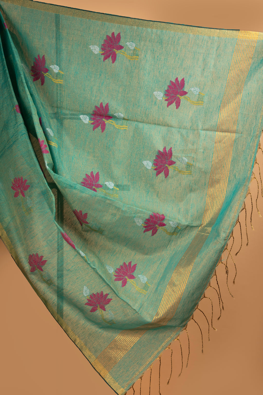 Green tissue linen handloom saree